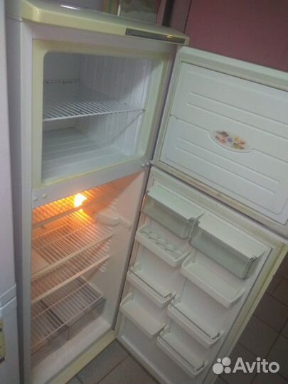 Холодильник Атлант. Гарантия и доставка