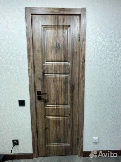 Двери межкомнатные серые