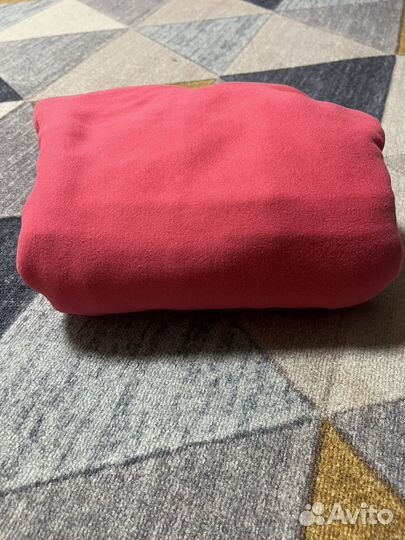 Толстовка на молнии с капюшоном женский