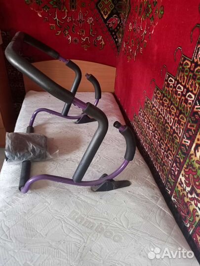 Тринажор для тренировки мышц жывота и ягодиц