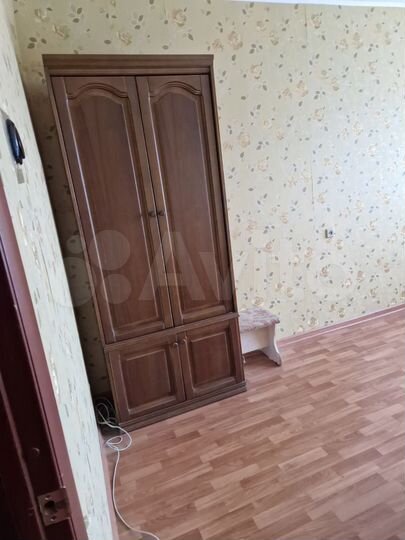 2-к. квартира, 56 м², 4/9 эт.