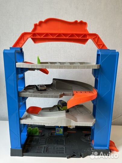 Гараж для машинок hot wheels хот вилс