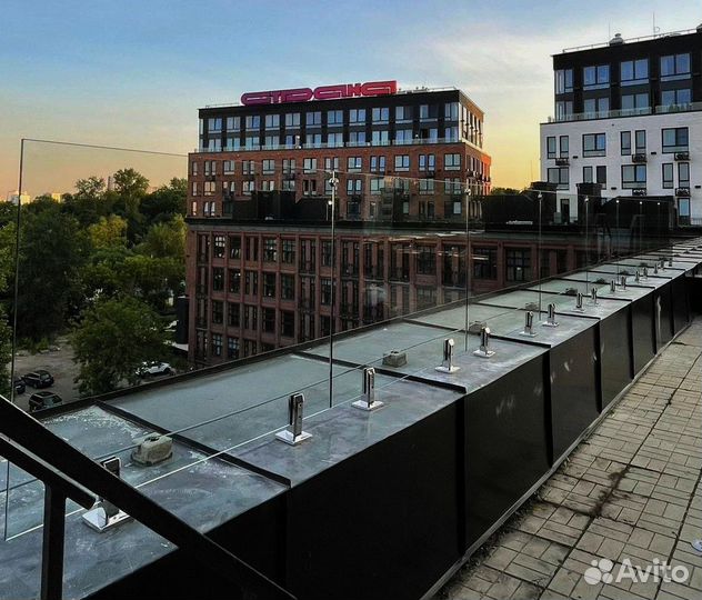 Стеклянные ограждения лестниц