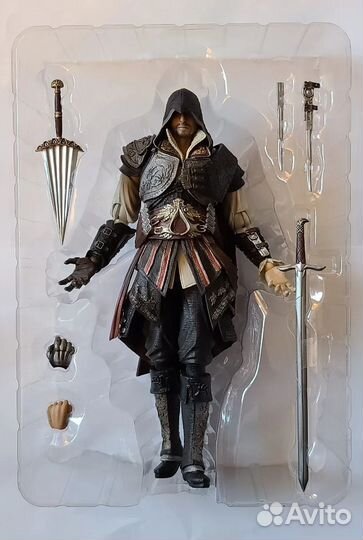 Фигурка Эцио Assassin's creed