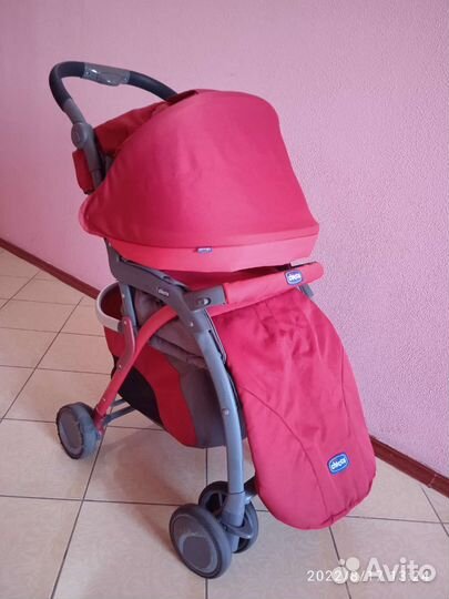 Прогулочная коляска chicco simplicity