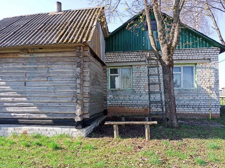 Дом 49 м² на участке 10 сот.