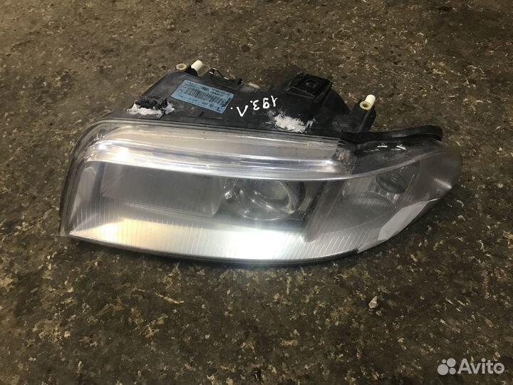 Фара левая Audi А4 B5 рестайлинг