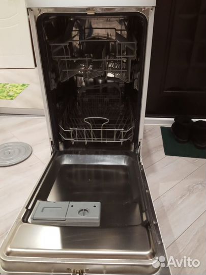 Посудомоечная машина zanussi на запчасти