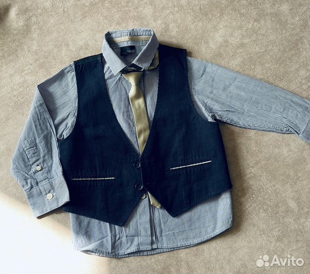 Костюм тройка для мальчика 110р. Next
