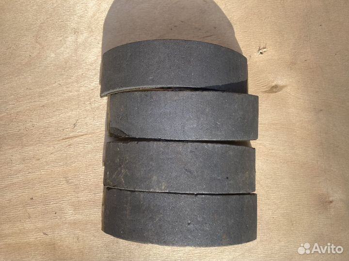 Колодки ручника mercedes sprinter classic