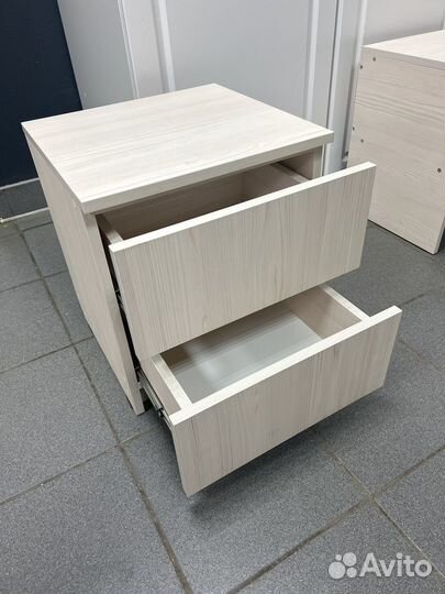 Тумба прикроватная