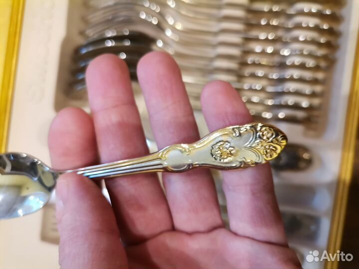 Набор ложек и вилок 24 предмета