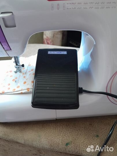 Швейная машинка бу электрическая