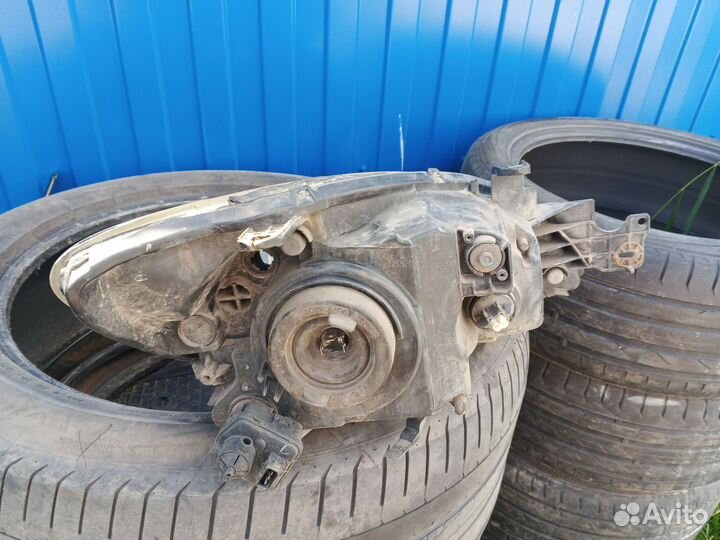 Фара mitsubishi lancer 9 левая