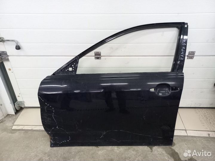Дверь передняя левая Toyota Camry V40