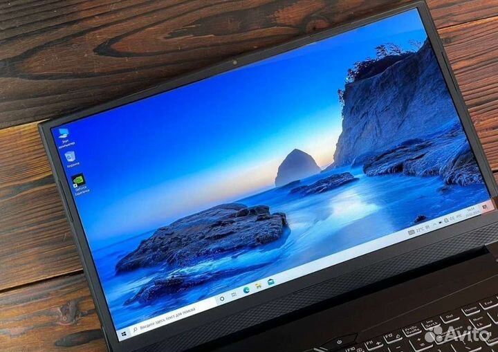 Мощный игровой ноутбук i5 10400/RTX 3070