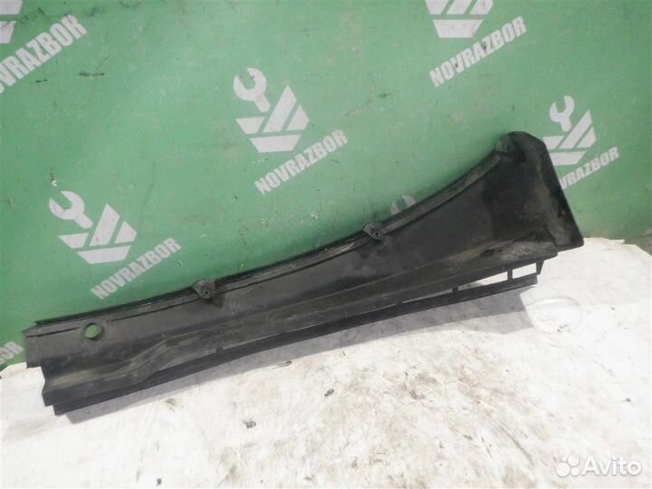 Решетка стеклоочистителя Ауди 80 90 Б3