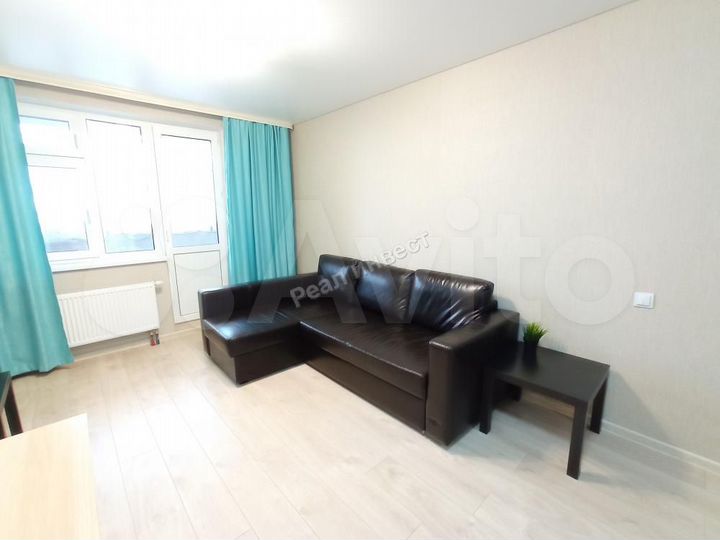 1-к. квартира, 28 м², 10/15 эт.