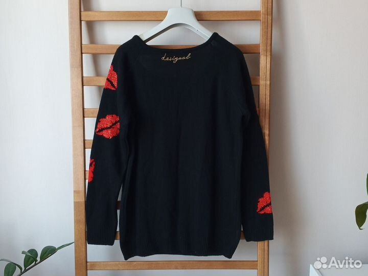 Джемпер с рисунком Помада и поцелуй Desigual L