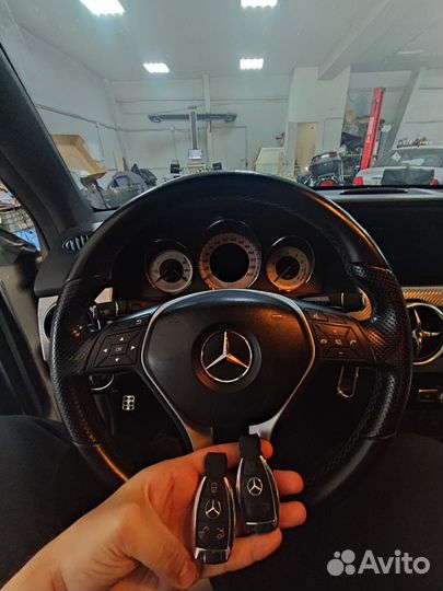 Автомобильный ключ Mercedes с программированием