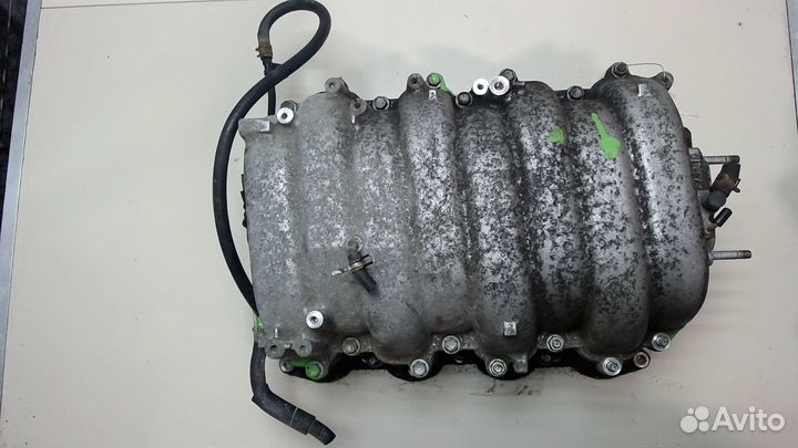 Коллектор впускной Toyota Sequoia, 2001