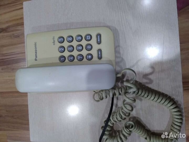 Стационарный телефон