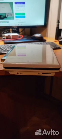 Портативный DVD плеер и Телевизор Toshiba