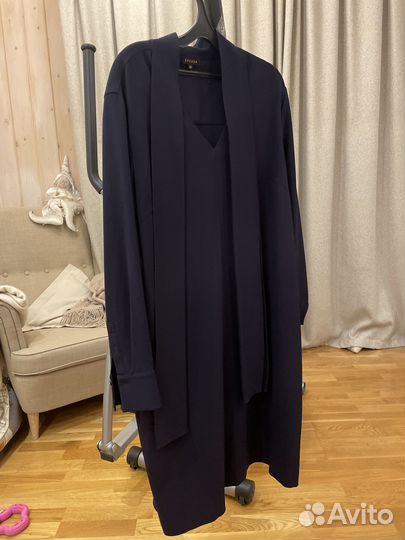 Платье Escada 48