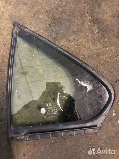 Стекло кузовное глухое Honda Accord