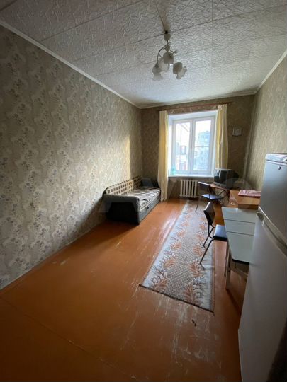 Комната 18 м² в 3-к., 4/5 эт.