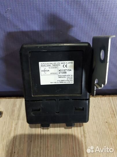 Блок электронный Nissan NP300