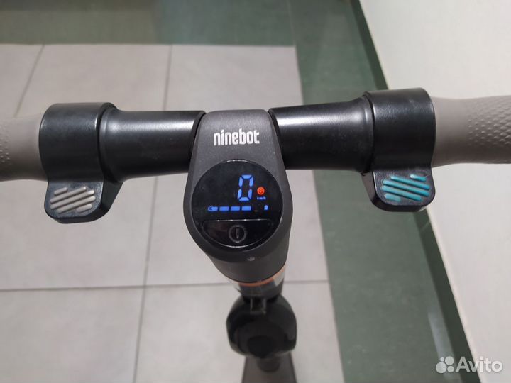 Электросамокат ninebot es4