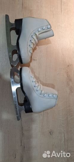 Коньки фигурные детские