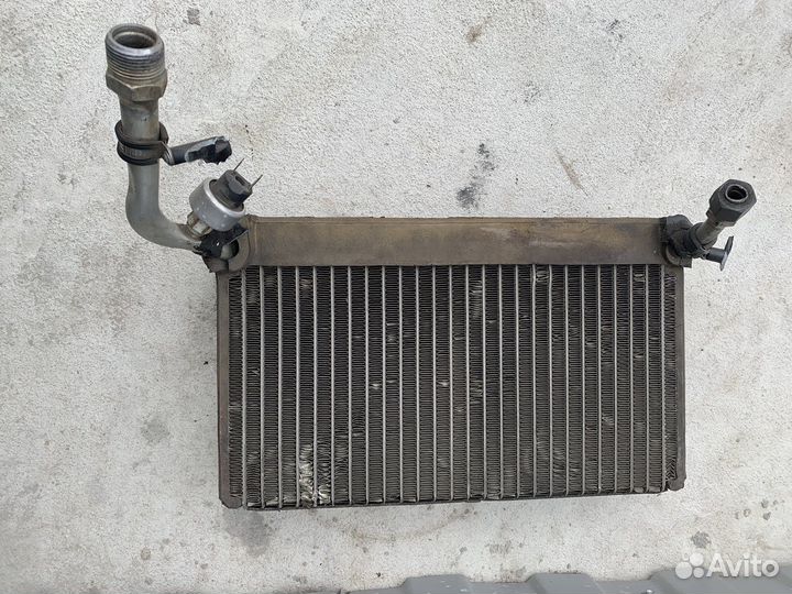 Испаритель кондиционера Audi 100 c4