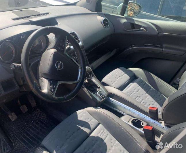 Opel Meriva B 2011 г по запчастям