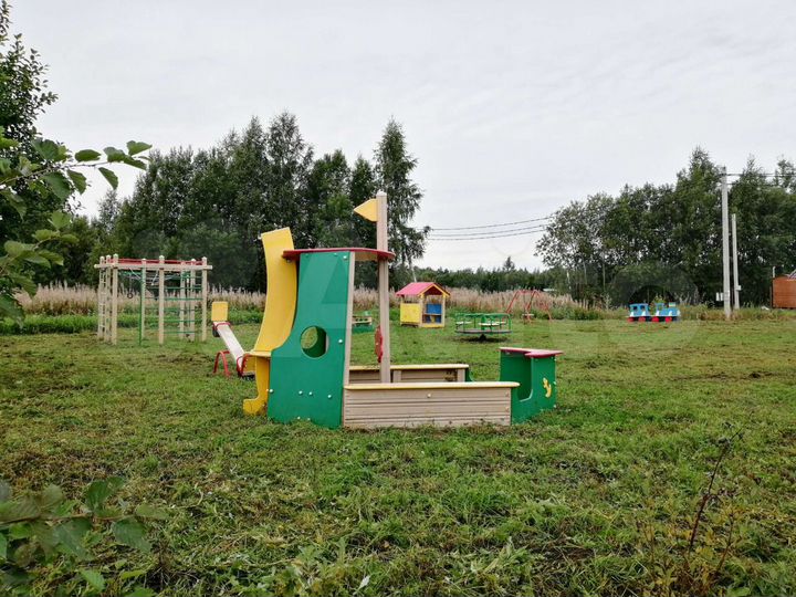 Дом 24 м² на участке 12 сот.