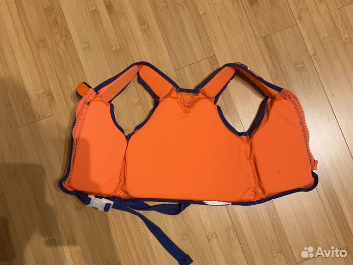 Спасательный жилет для детей