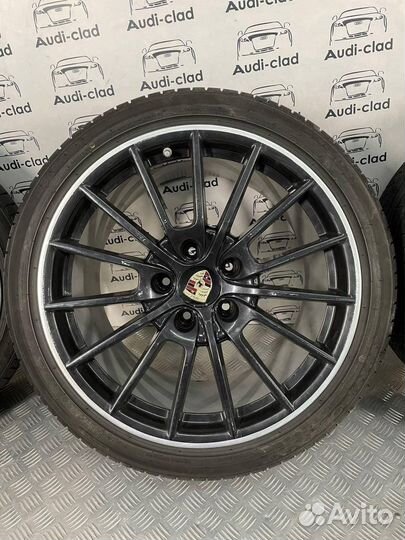 Комплект оригинальных колес Porsche Panamera R20