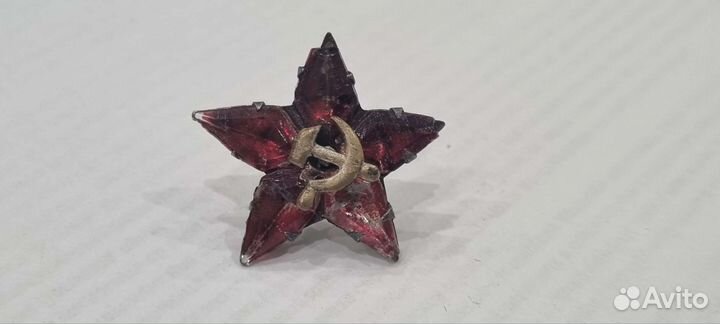 Значок Звезда Серп и молот. Стеклянные лучи