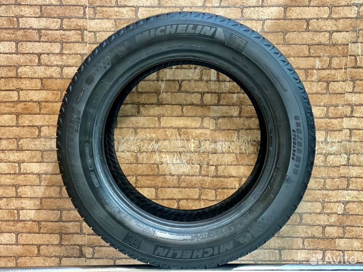 Michelin Latitude X-Ice 2 255/55 R18
