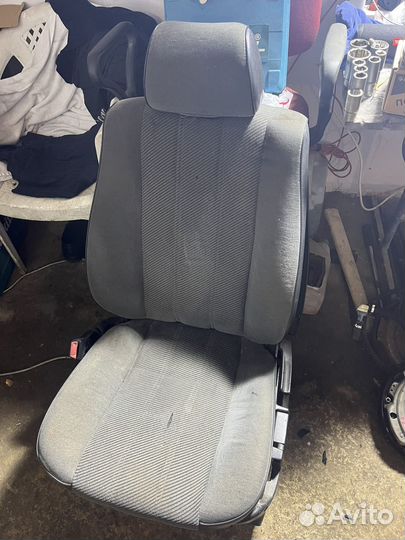 Передние сиденье на бмв е34