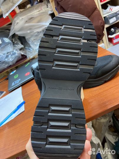 Кроссовки tommy hilfiger