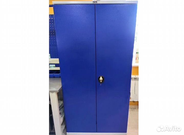 Шкаф металлический для инструментов