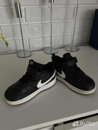 Кроссовки nike для малышей