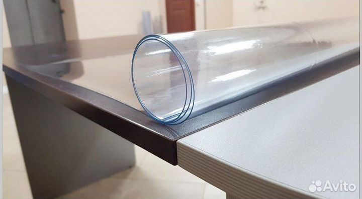 Прозрачная клеенка на обеденный стол