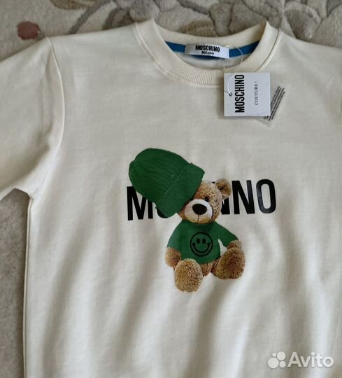 Свишот Moschino новый