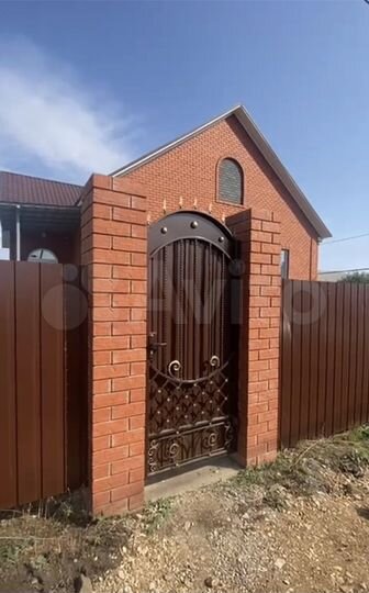 Дом 158 м² на участке 10 сот.