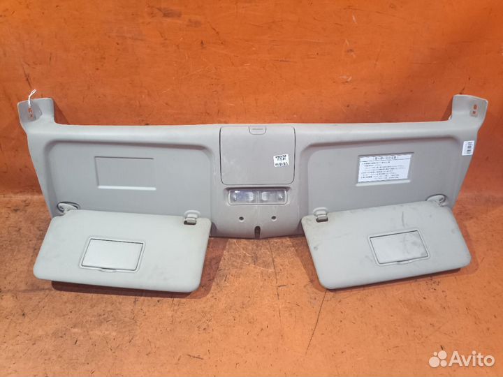 Козырек Honda Mobilio GB1