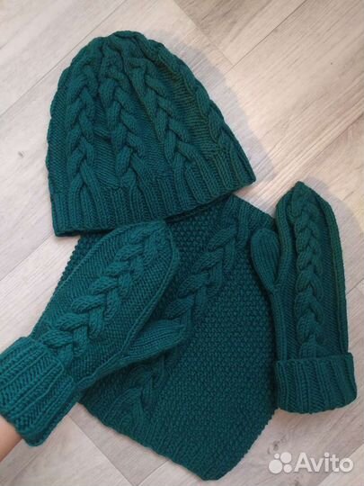 Комплект шапка, снуд, варежки ручная работа