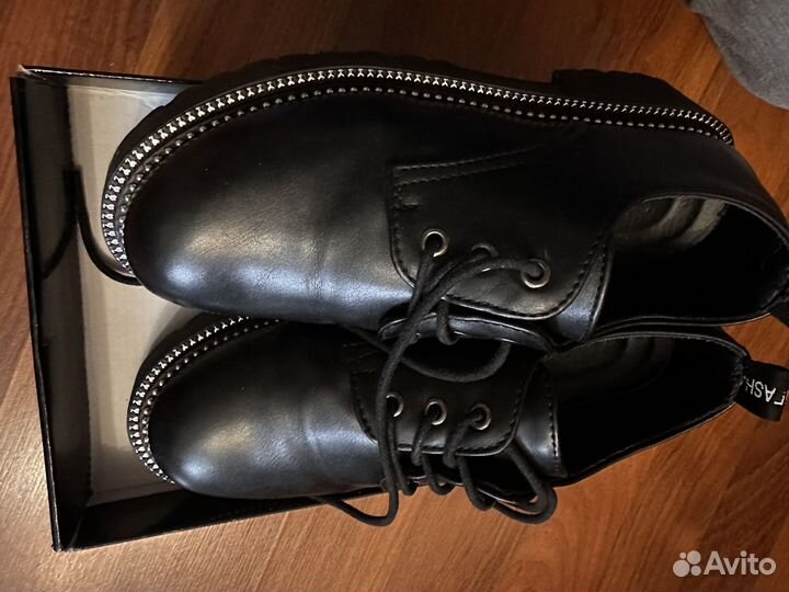 Ботинки осень весна женские 38